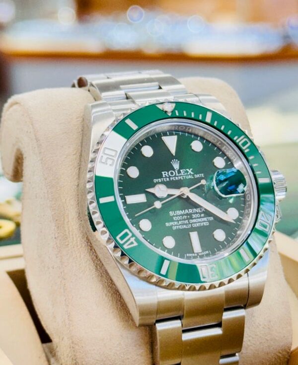 Đồng hồ Rolex Submariner 116610LV “The Hulk”