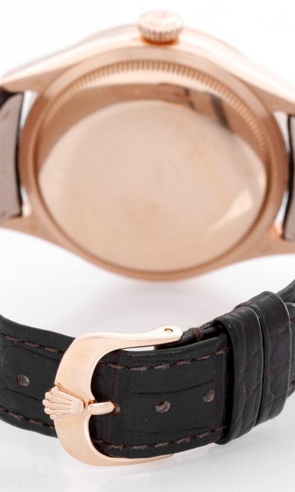 Đồng hồ Rolex Cellini Dual Time 50525 Mặt số chocolate