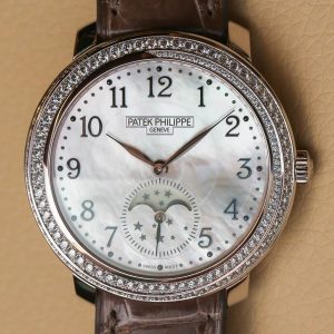 Đồng hồ đeo tay nữ Patek Philippe 4968 Diamond Ribbon