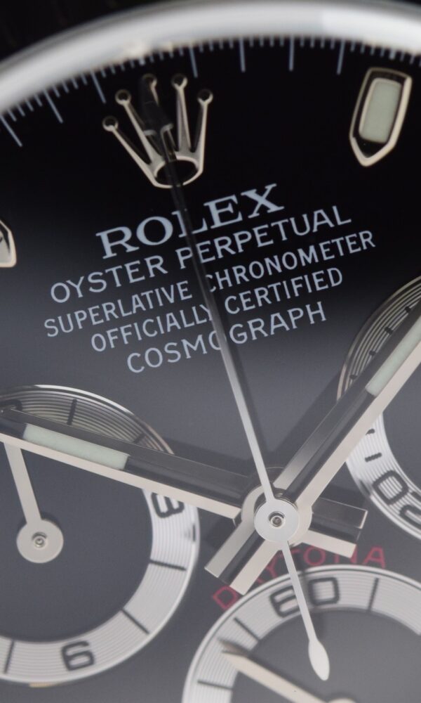 Đồng hồ Rolex Daytona 116520 phiên bản thép với mặt số màu đen