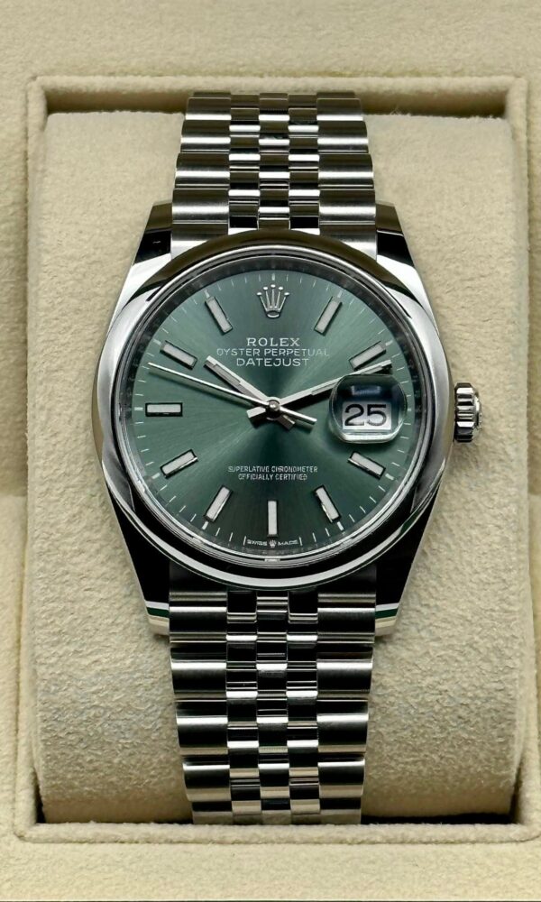 Đồng hồ Rolex Datejust 126200-0023 Green Dial