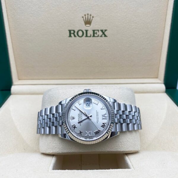 Đồng hồ Rolex Datejust 36 126234 Mặt Bạc Cọc La Mã Dây Jubilee 126234-0029
