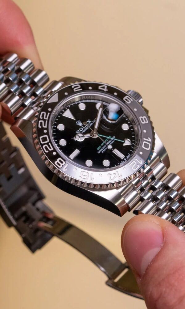 Đồng hồ Rolex GMT-Master II 126710GRNR Dây Jubilee 40mm