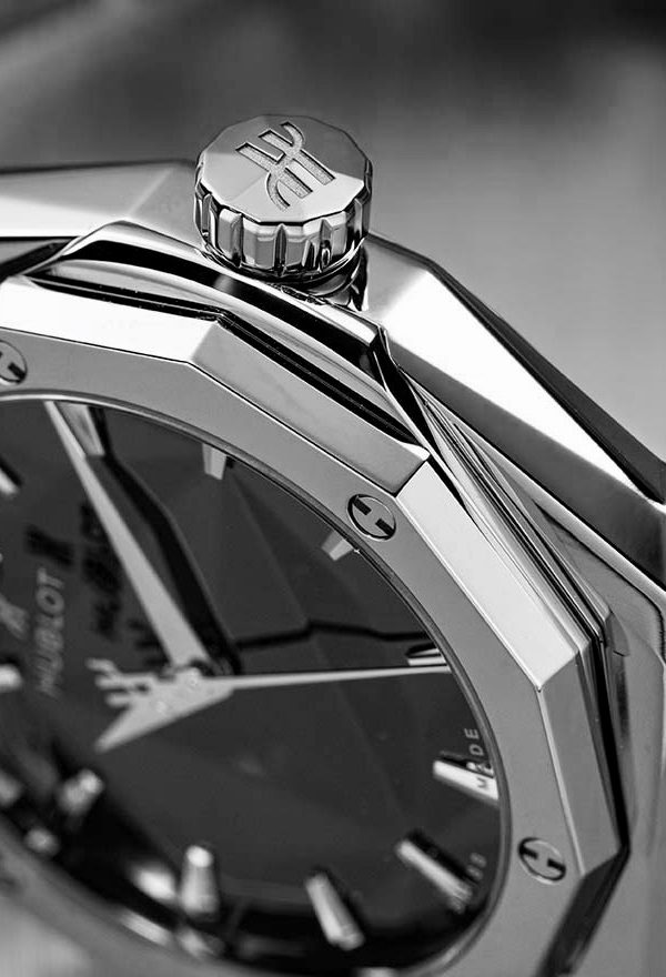 Đồng hồ Hublot Classic Fusion Orlinski 550.NS.1800.RX.ORL19 Titanium 40mm