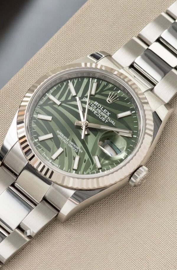 Đồng hồ Rolex Datejust 126234 Mặt lá cọ xanh Cọc quang Dây Oyster 36mm