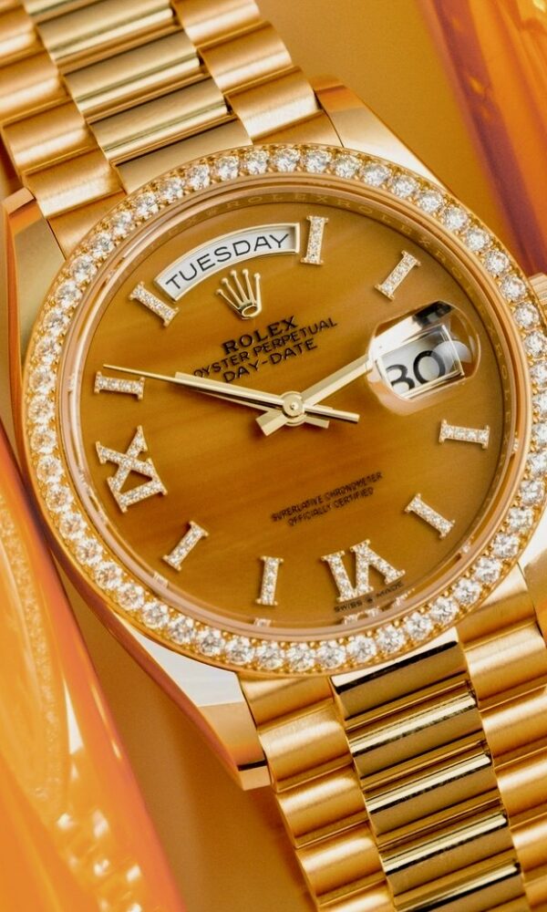 Đồng hồ Rolex Day-Date 128348RBR Mặt Số Đá Carnelian 36mm