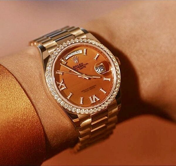 Đồng hồ Rolex Day-Date 128348RBR Mặt Số Đá Carnelian 36mm