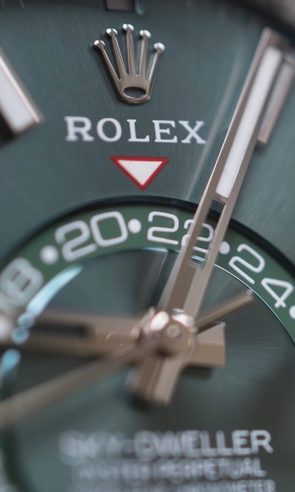 Đồng hồ Rolex Sky Dweller 336934 Mặt xanh lá Dây Jubilee 42mm