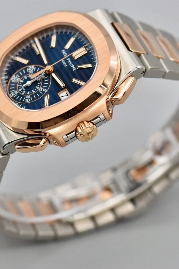 Đồng hồ Patek Philippe Nautilus 5980/1AR Mặt xanh blue 40,5mm