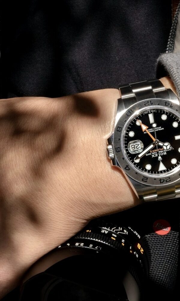 Đồng hồ Rolex Explorer II 226570 Thép Mặt Số Đen 42mm