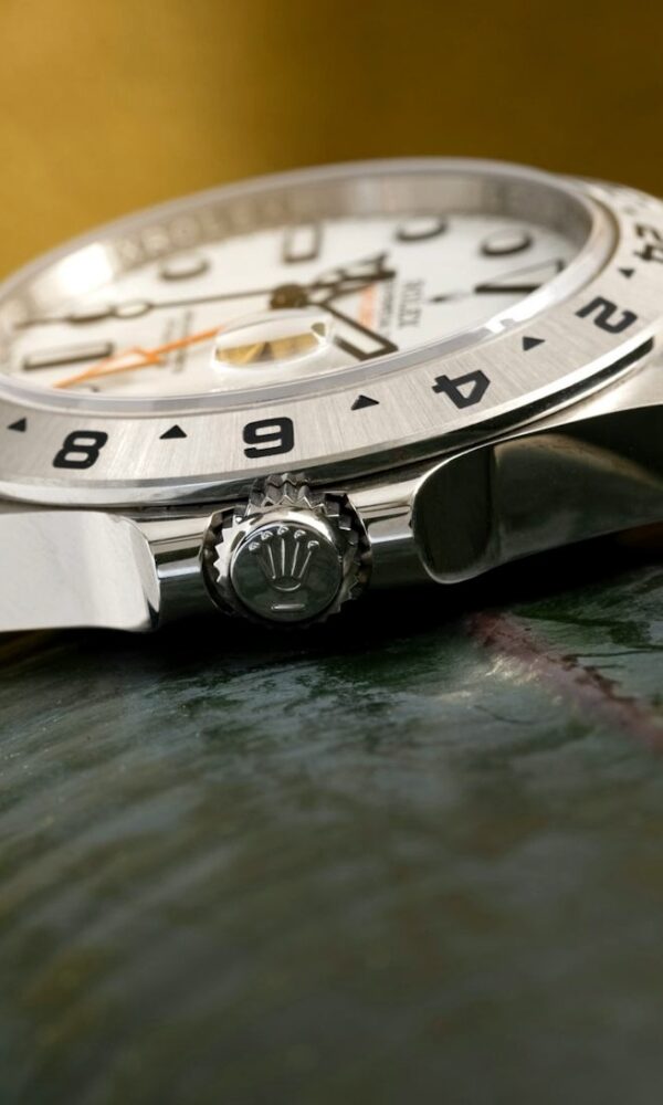 Đồng hồ Rolex Explorer II 226570 Thép Mặt Số Trắng 42mm