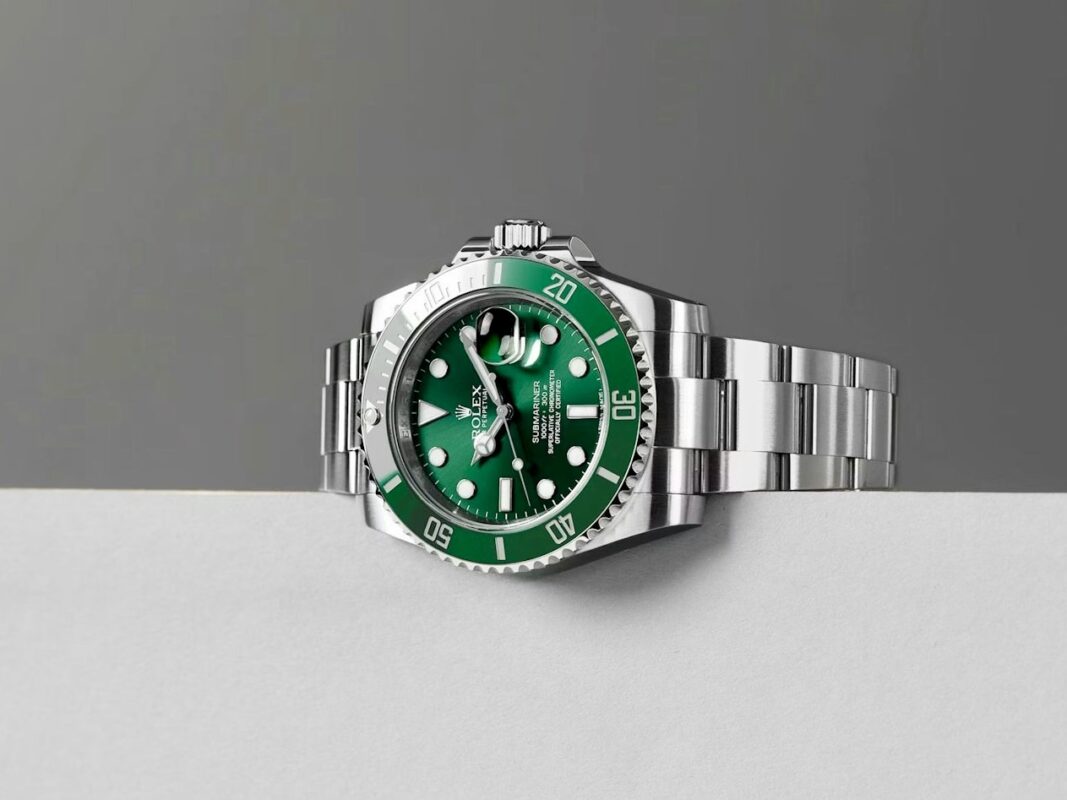 Đồng hồ Rolex Submariner 116610LV “The Hulk” 40mm
