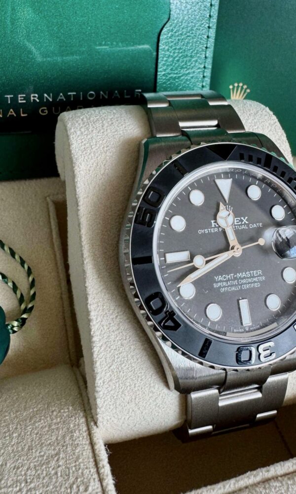 Đồng hồ Rolex Yacht-Master 226627 Titanium Mặt đen 42mm