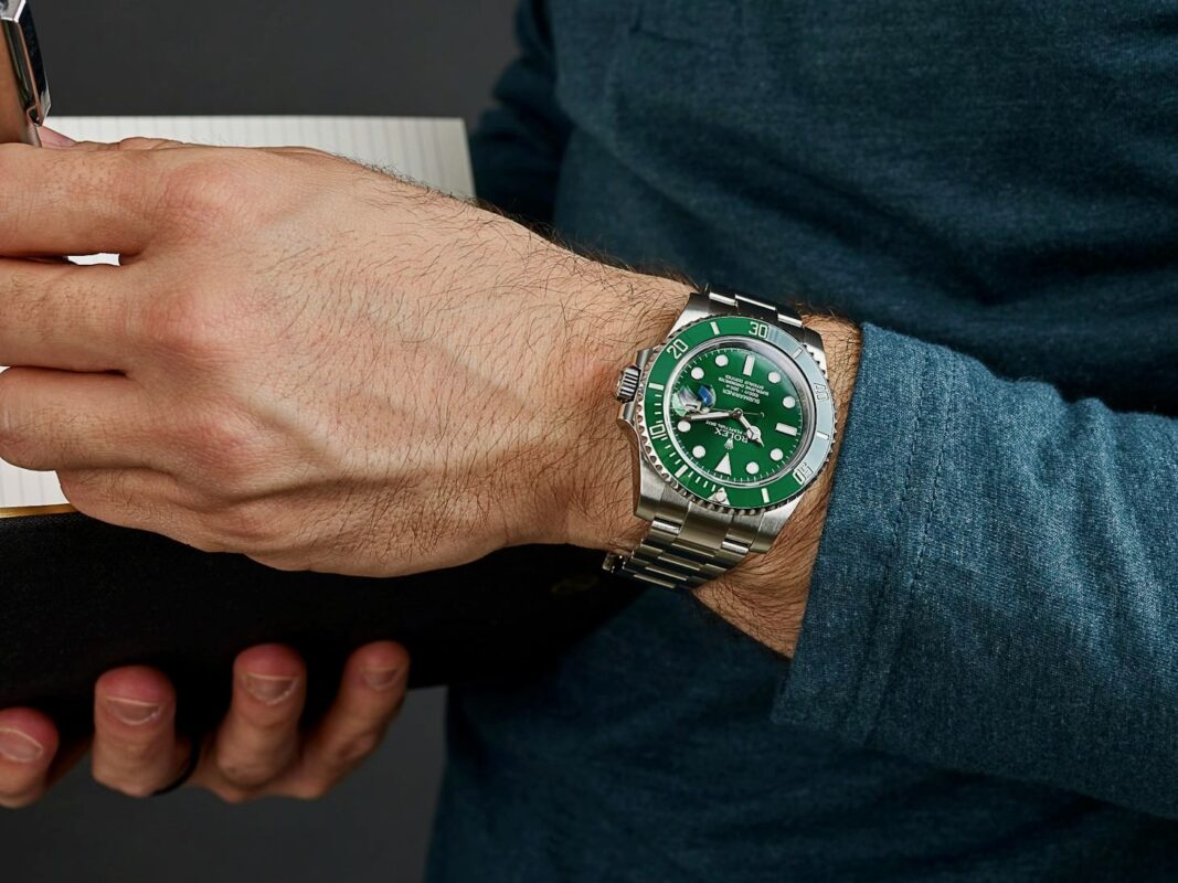 Đồng hồ Rolex Submariner 116610LV “The Hulk” 40mm