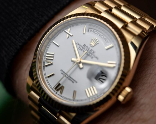 Đồng hồ Rolex Day-Date 128238 Mặt sơn mài trắng Cọc La Mã