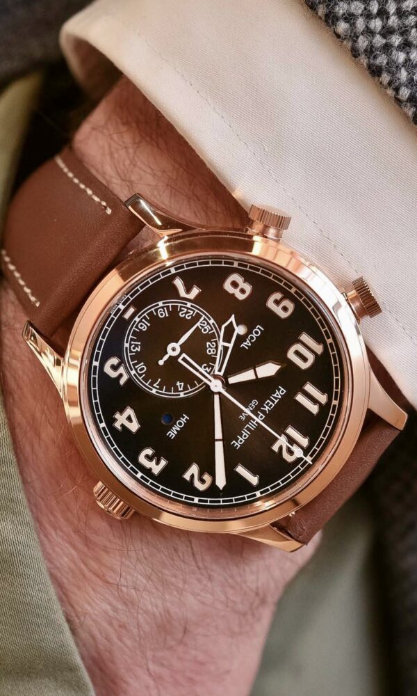 Patek Philippe Complications 5524R-001: Biểu Tượng Của Sự Khác Biệt