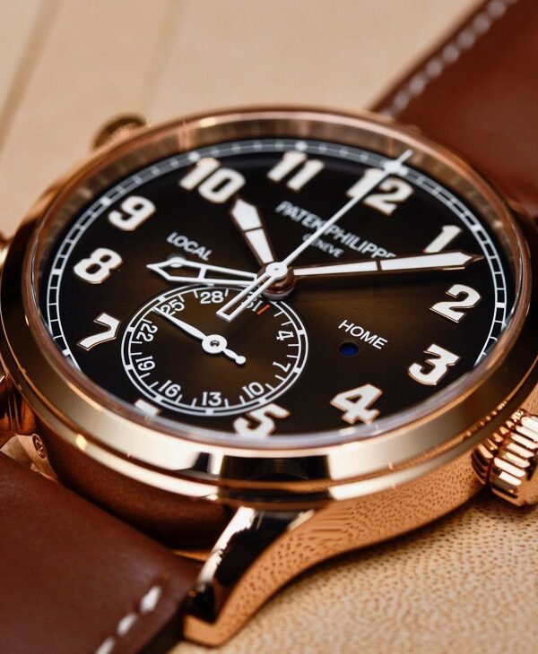 Patek Philippe Complications 5524R-001: Biểu Tượng Của Sự Khác Biệt