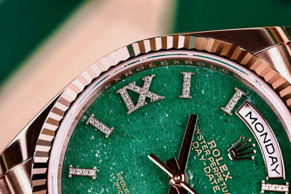 Đồng hồ Rolex Day-Date 128235 Mặt đá Aventurine xanh lá 36mm