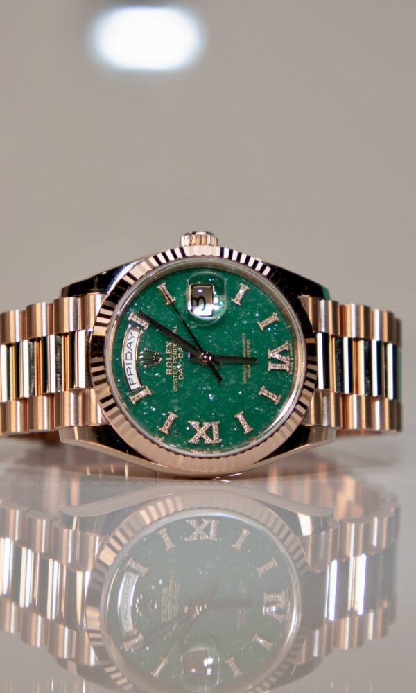 Đồng hồ Rolex Day-Date 128235 Mặt đá Aventurine xanh lá 36mm