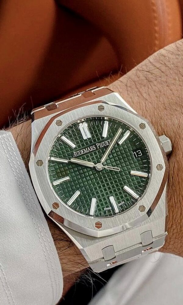 Đồng hồ Audemars Piguet Royal Oak 15510ST Thép Mặt xanh lá 41mm