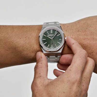 Đồng hồ Audemars Piguet Royal Oak 15510ST Thép Mặt xanh lá 41mm