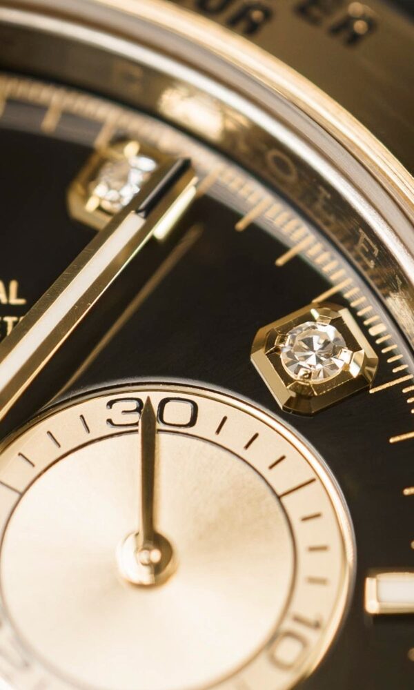 Đồng hồ Rolex Cosmograph Daytona 126503 Mặt đen Cọc kim cương 40mm