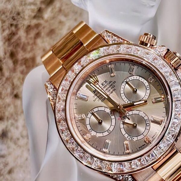 Đồng hồ Rolex Cosmograph Daytona 126595TBR Mặt số hồng 40mm