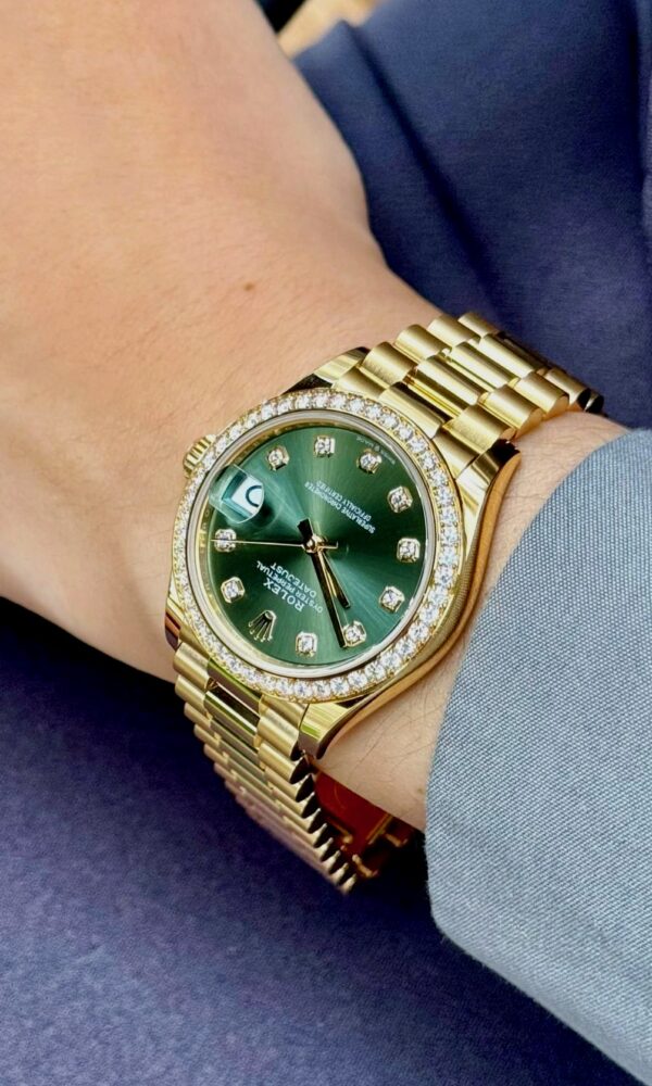 Đồng hồ Rolex Datejust 278288RBR Mặt xanh Olive 31mm
