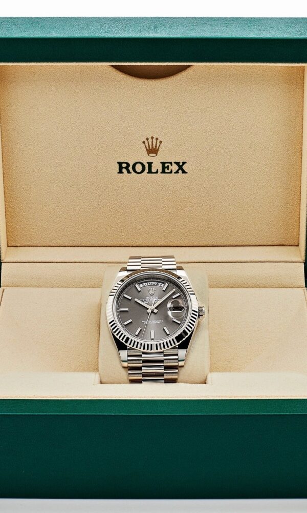 Đồng hồ Rolex Day-Date 228239 Vàng trắng Mặt Xám 40mm