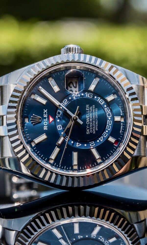 Đồng hồ Rolex Sky Dweller 336934 Vàng trắng/Thép Mặt xanh Dây Jubilee 42mm