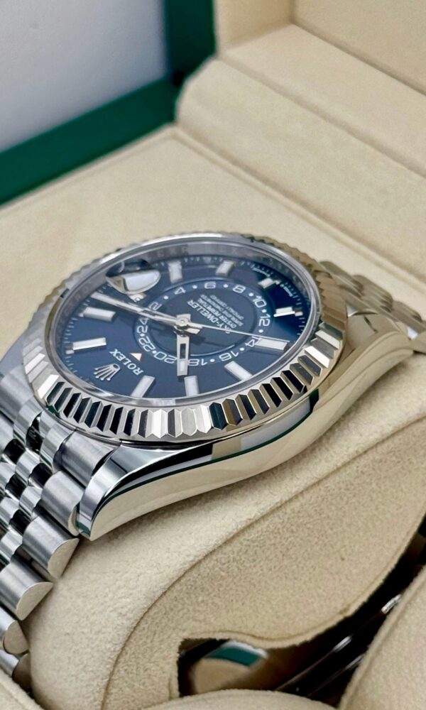 Đồng hồ Rolex Sky Dweller 336934 Vàng trắng/Thép Mặt xanh Dây Jubilee 42mm