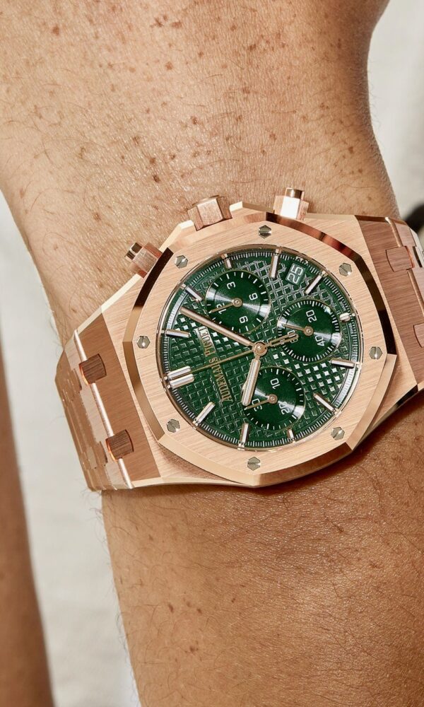 Đồng hồ Audemars Piguet Royal Oak Chronograph 26240OR Mặt xanh lá 41mm