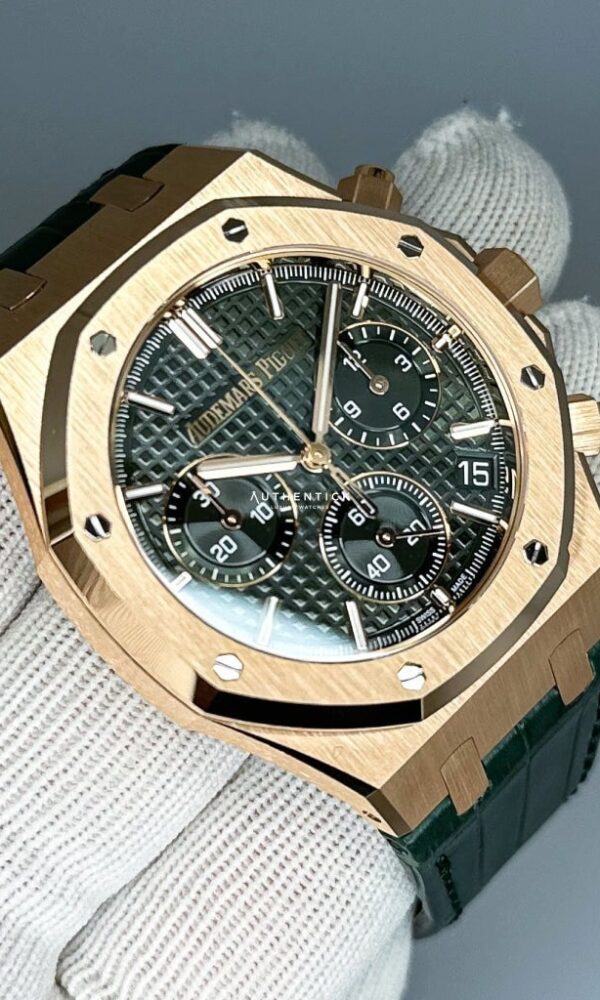 Đồng hồ Audemars Piguet Royal Oak 26240OR Mặt xanh lá dây da 41mm