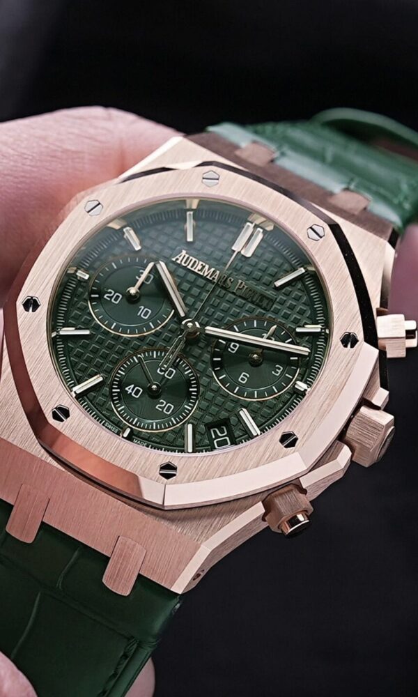 Đồng hồ Audemars Piguet Royal Oak 26240OR Mặt xanh lá dây da 41mm