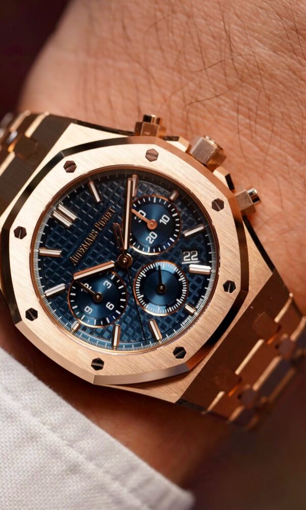 Đồng hồ Audemars Piguet Royal Oak Chronograph 26715OR Mặt xanh blue 38mm