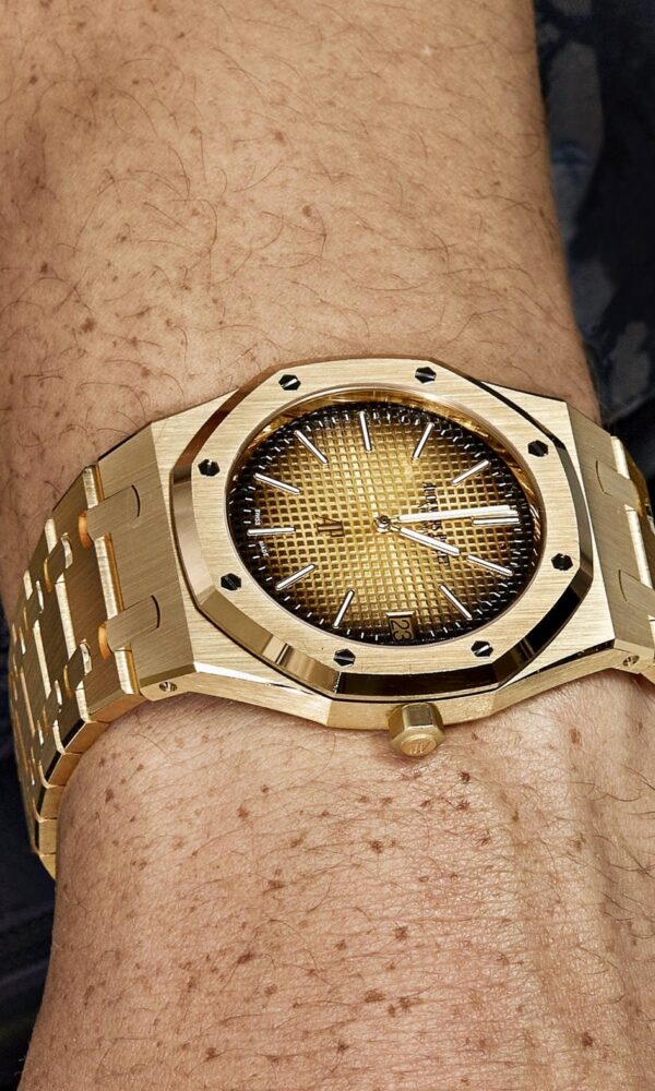 Đồng hồ Audemars Piguet Royal Oak Jumbo Extra-thin 16202BA Vàng vàng 39mm