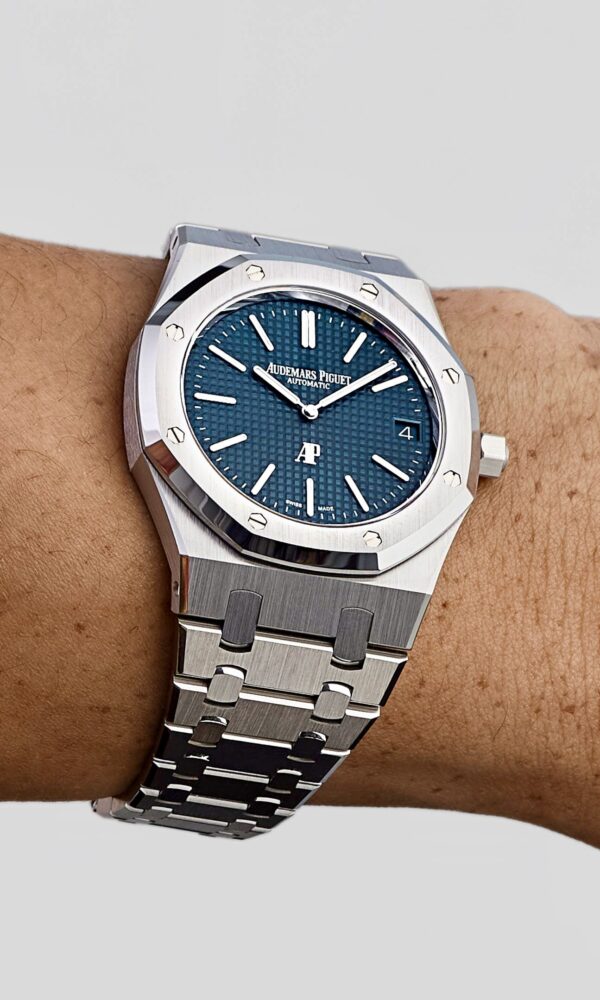 Đồng hồ Audemars Piguet Royal Oak Jumbo Extra-thin 16202ST Thép Mặt xanh 39mm