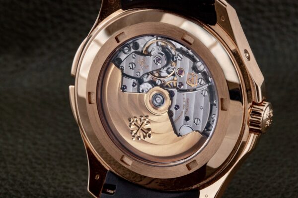 Đồng hồ Patek Philippe Aquanaut 5164R Mặt nâu 41mm