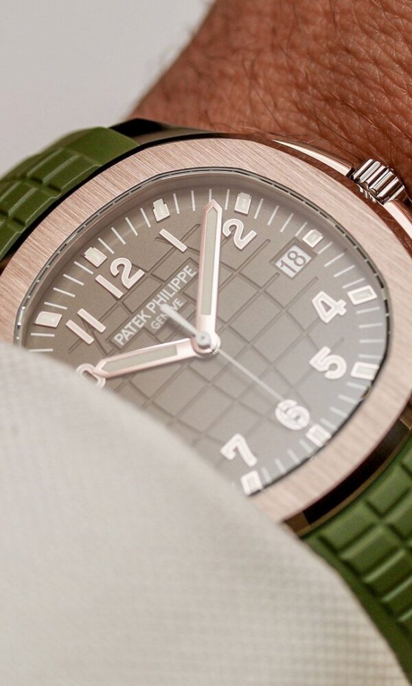 Đồng hồ Patek Philippe Aquanaut 5168G-010 Vàng trắng Mặt xanh lá 42mm