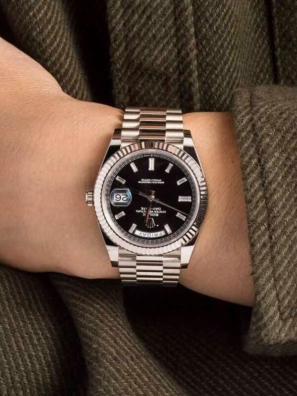 Đồng hồ Rolex Day-Date 228239 Vàng trắng Mặt đen 40mm