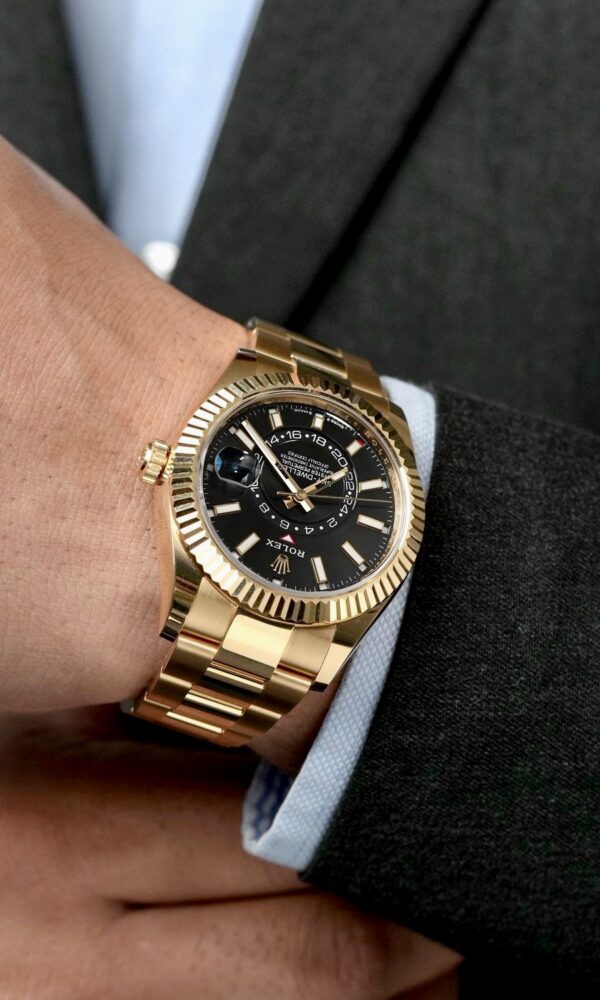 Đồng hồ Rolex Sky-Dweller 336938 Mặt đen 42mm