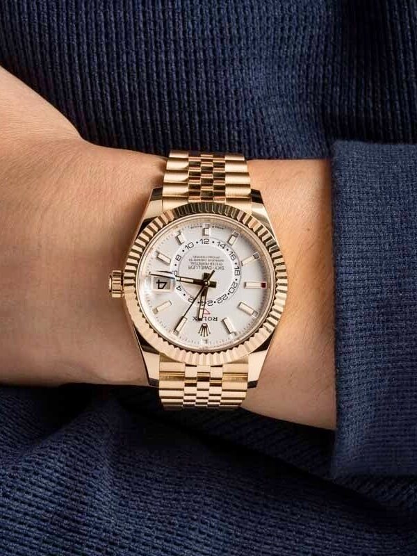 Đồng hồ Rolex Sky-Dweller 336938 Mặt trắng Dây Jubilee 42mm
