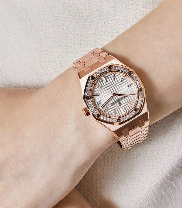 Đồng hồ Audemars Piguet Royal Oak 77451OR Mặt trắng 34mm