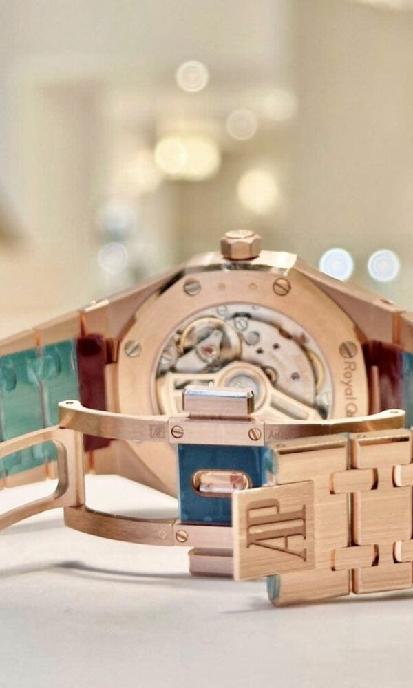 Đồng hồ Audemars Piguet Royal Oak 77451OR Mặt trắng 34mm