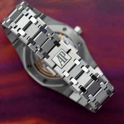 Đồng hồ Audemars Piguet Royal Oak Jumbo Extra-Thin 16202XT Titanium Mặt đỏ 39mm