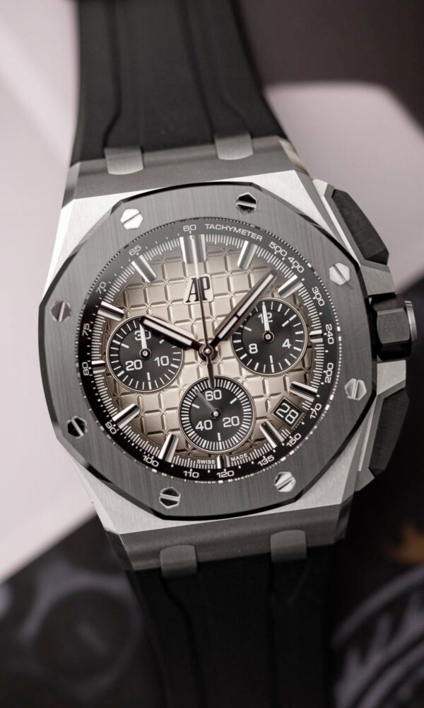 Đồng hồ Audemars Piguet Royal Oak Offshore 26420SO Mặt khói nâu sáng 43mmm
