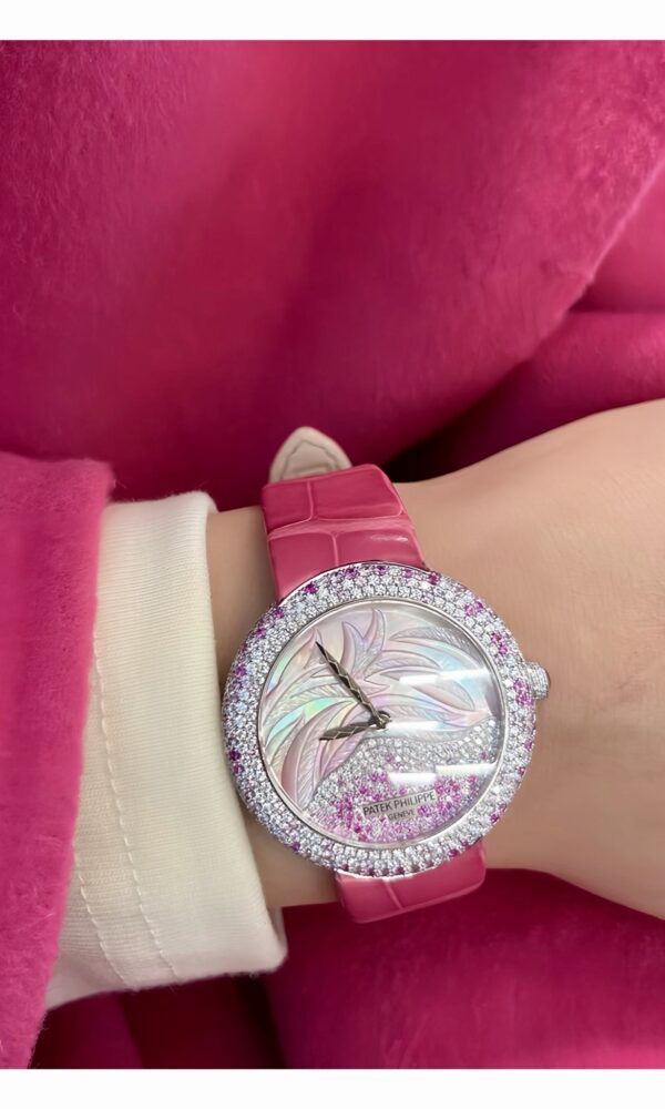Đồng hồ Patek Philippe Calatrava 4899/900G-001 Vàng trắng 35,8mm
