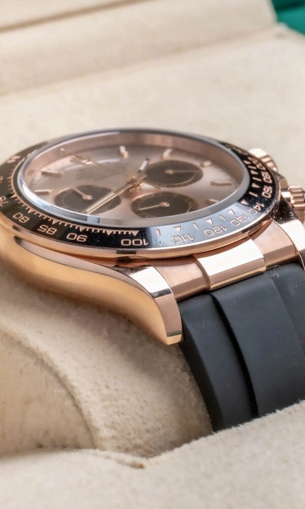 Đồng hồ Rolex Daytona 126515LN Mặt Sundust hồng phớt 40mm